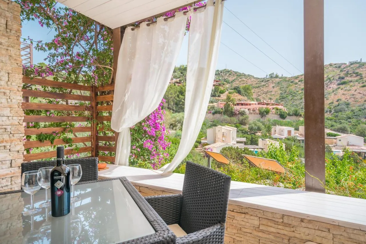 Villa Luna . Chia Eden Rock . Wifi Ac Riva dei Pini Italy
